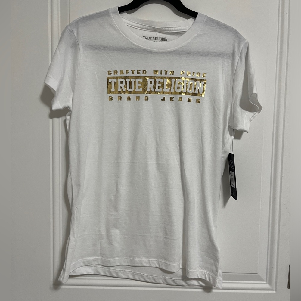 NWT - True Religion Women’s Gold Foil Logo Print Short Sleeve Tee - Size L